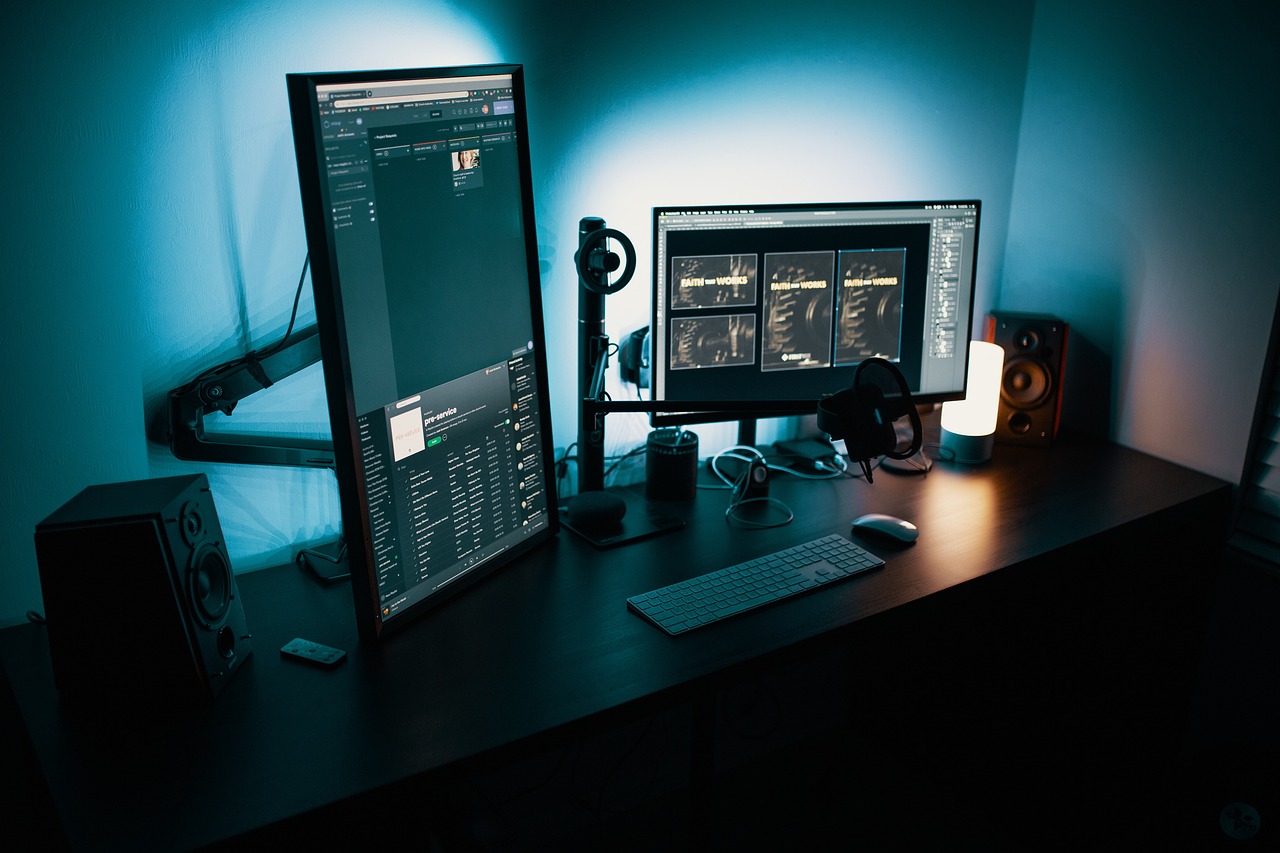 IT Support: Proactive Security, Reactive Problem-Solving