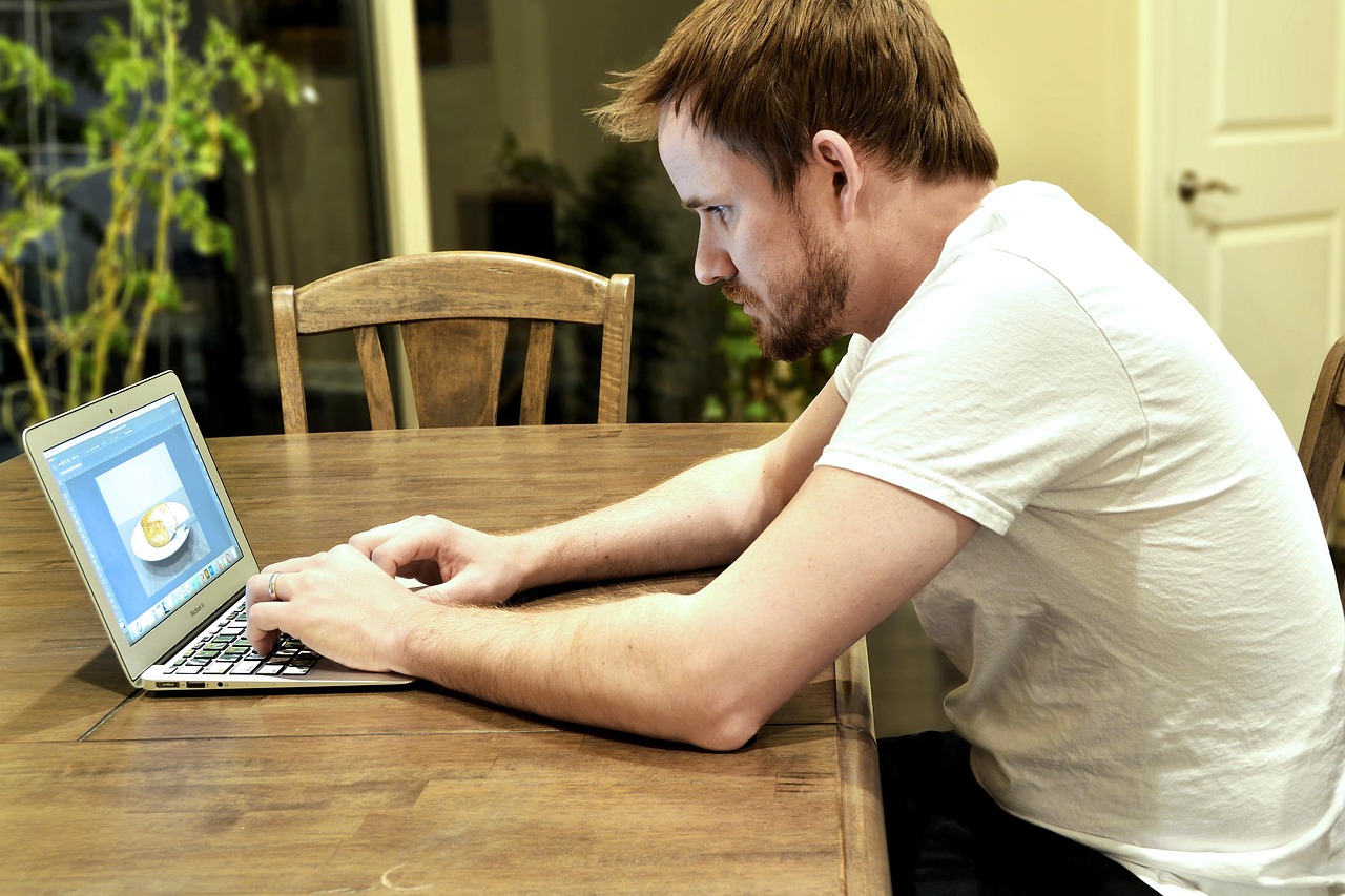 Beyond Freelance: Building Equity In Your Side Hustle