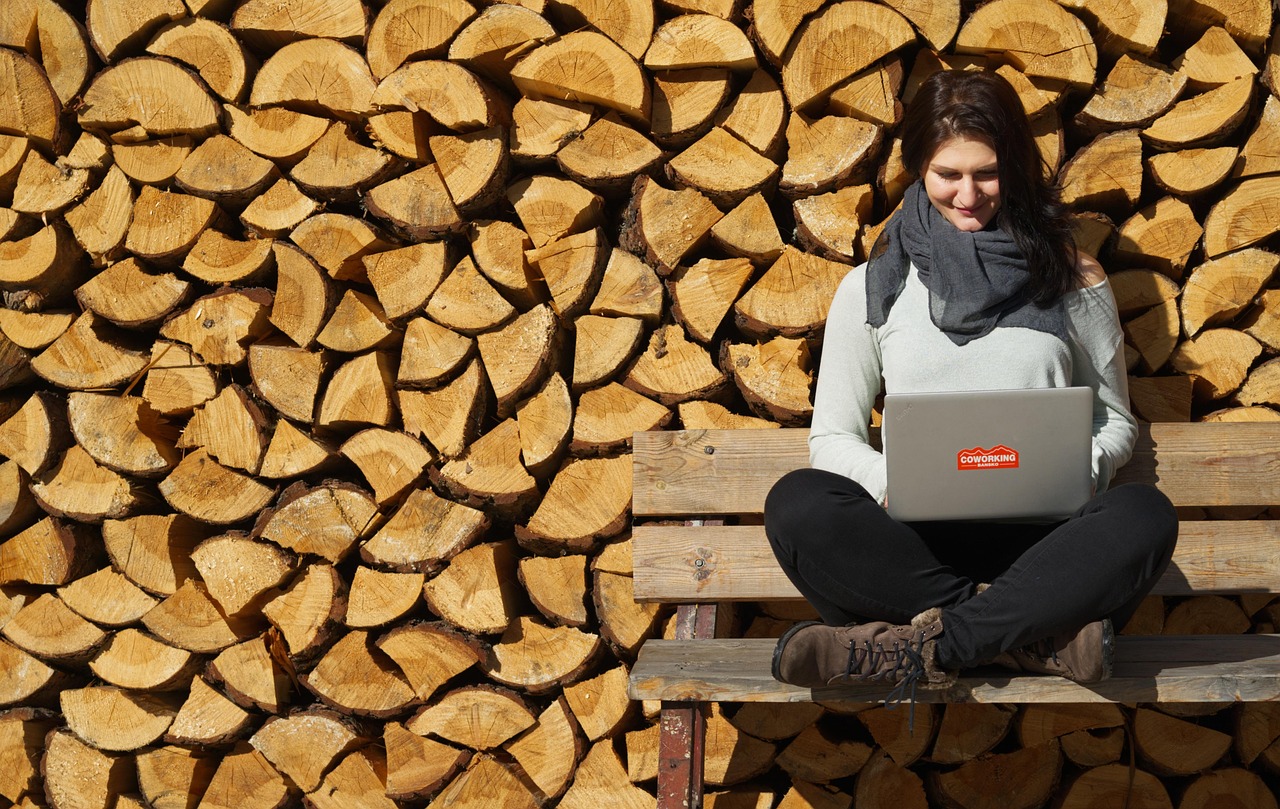 Digital Productivity: Hacking Focus In The Age Of Noise