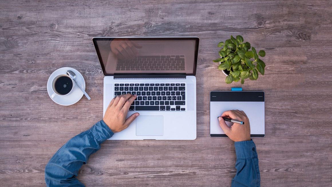Virtual Presence: Beyond The Square, Connecting Authentically