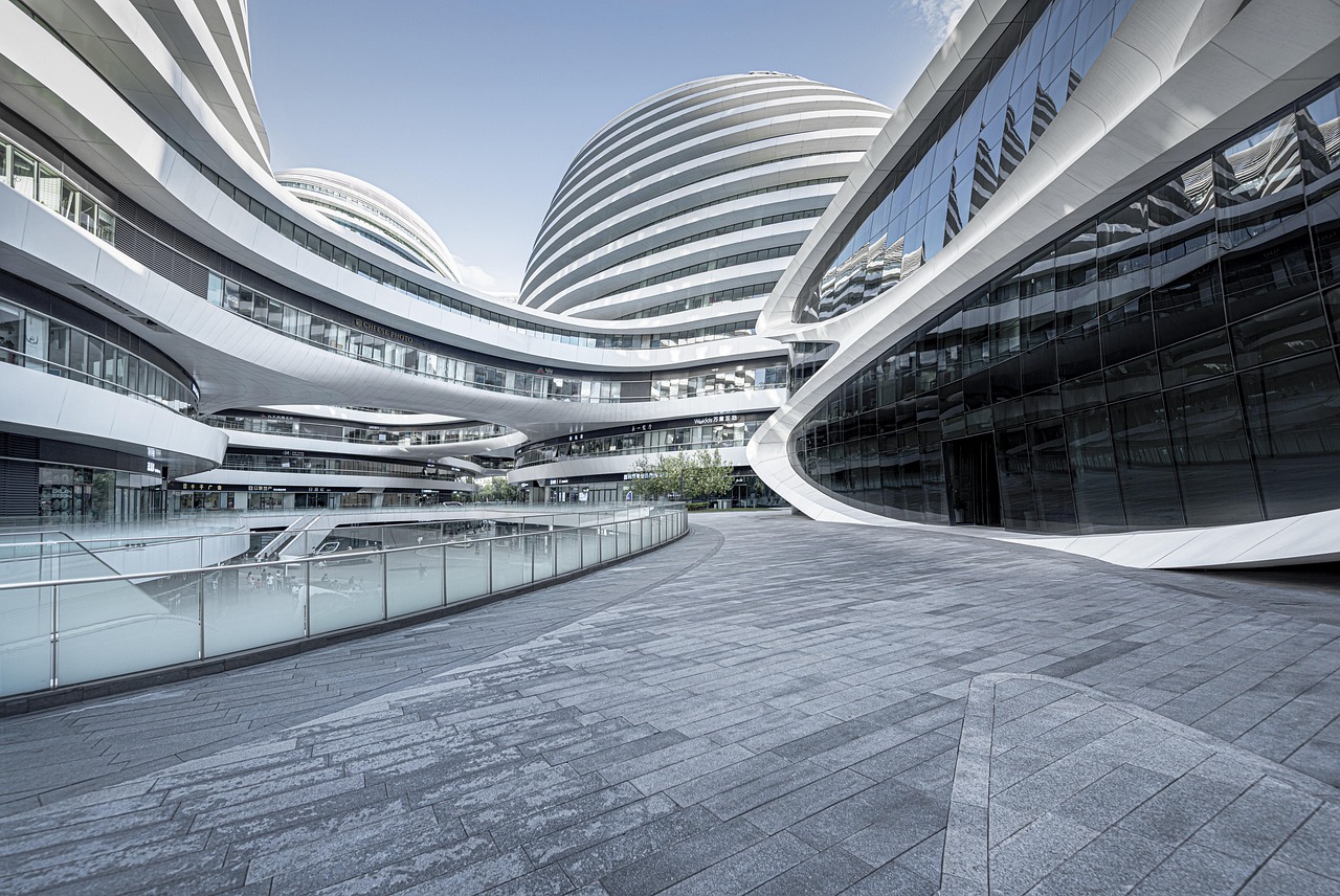 Deconstructing Corporate Finance: Value, Risk, And Innovation